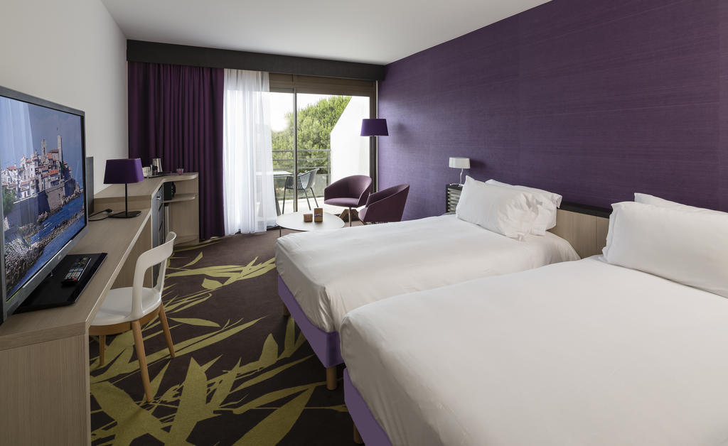 Hotel&Spa Baie des Anges by Thalazur Antibes Zimmer foto